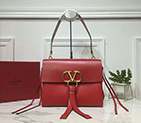 2019 VALENTINO MEDIUM VRING SMOOTH CALFSKIN SHOULDER BAG 0002